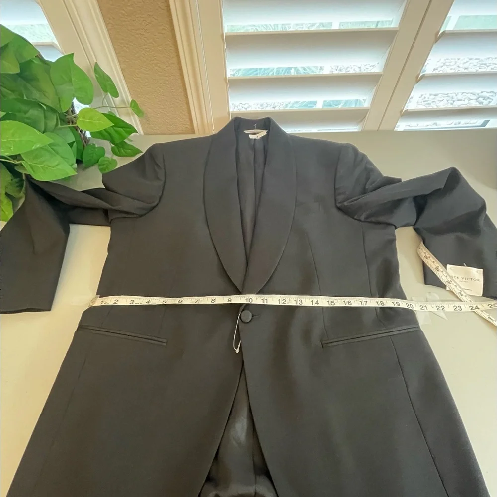 Men's Jack Victor Tuxedo NWOT - Picture 13 of 16